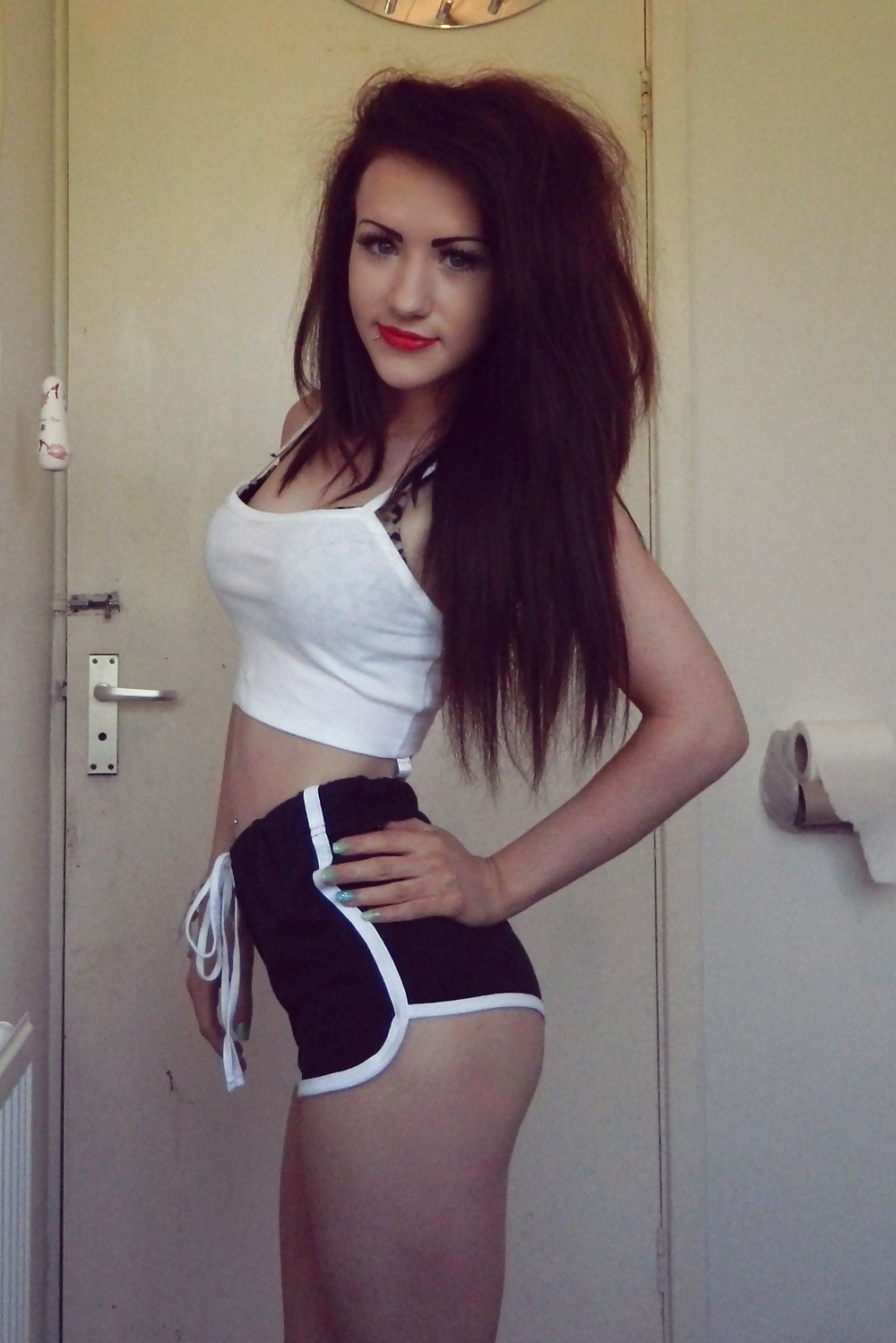 Sexy chavy sluts
 #40351298