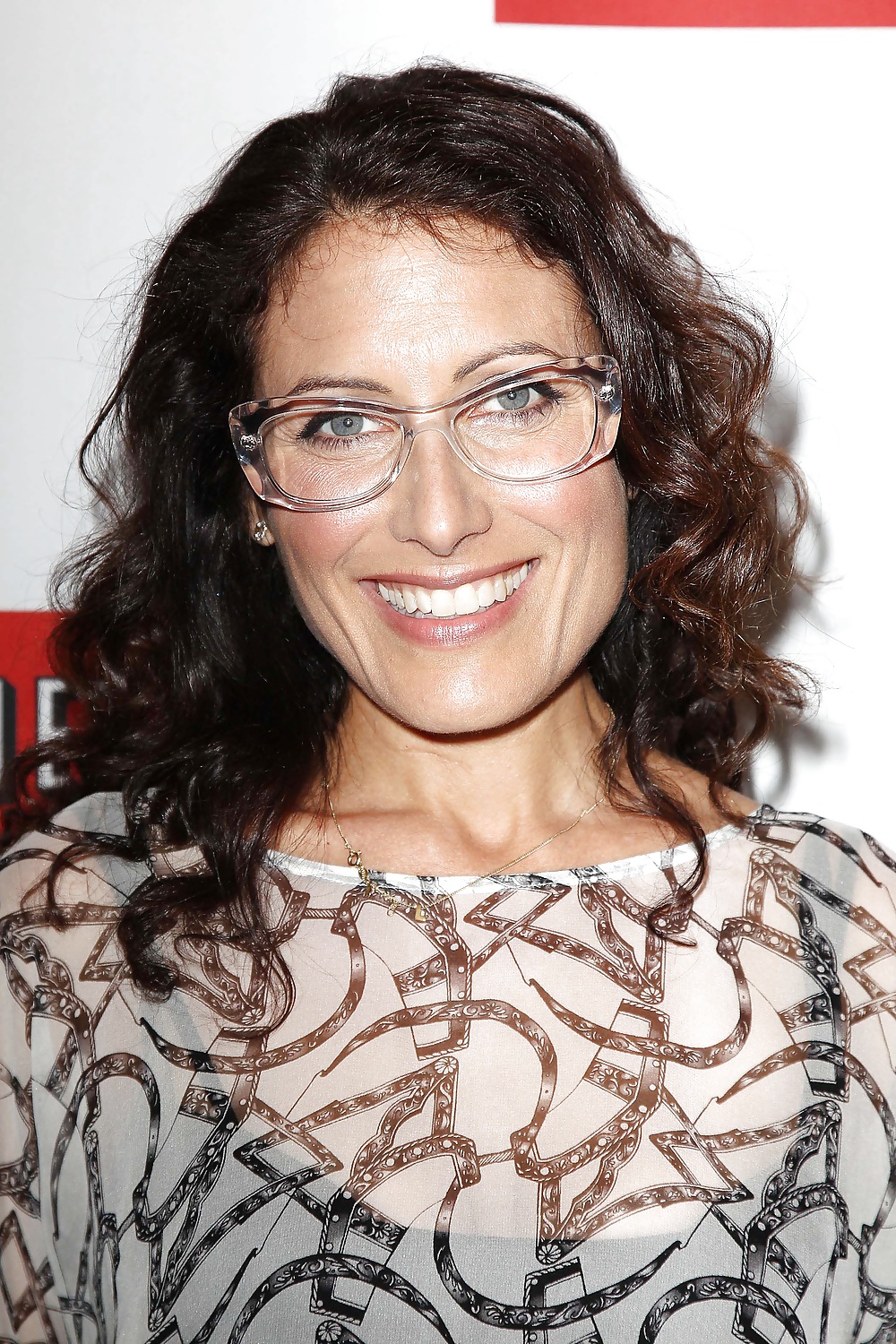 Lisa edelstein aka dr. lisa cuddy 9th
 #40024057