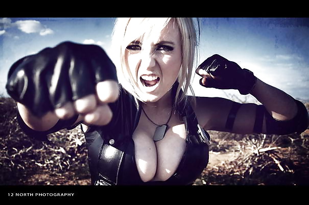Jessica Nigri ... Denken Sie Ihre Bilder Echt Oder Gefälscht Gehackt? #40759617