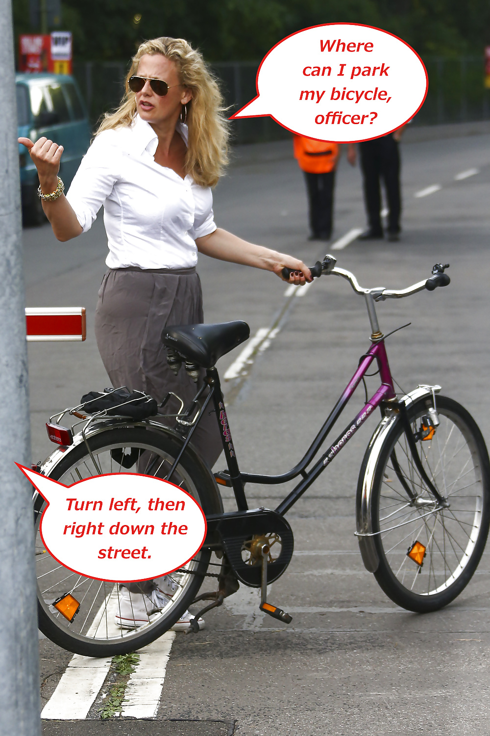 Barbara schoeneberger en bicicleta en berlín
 #29001639