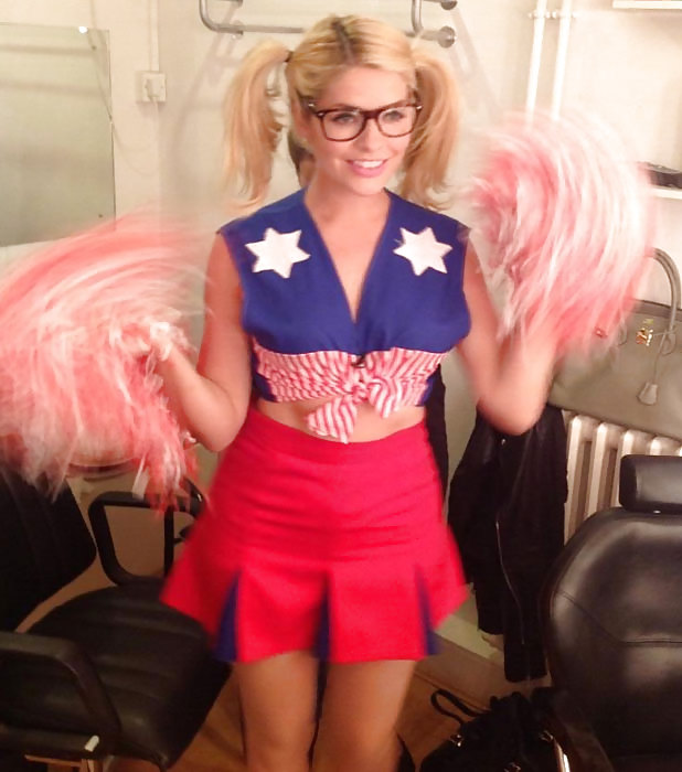 Holly Willoughby 6 #24001767