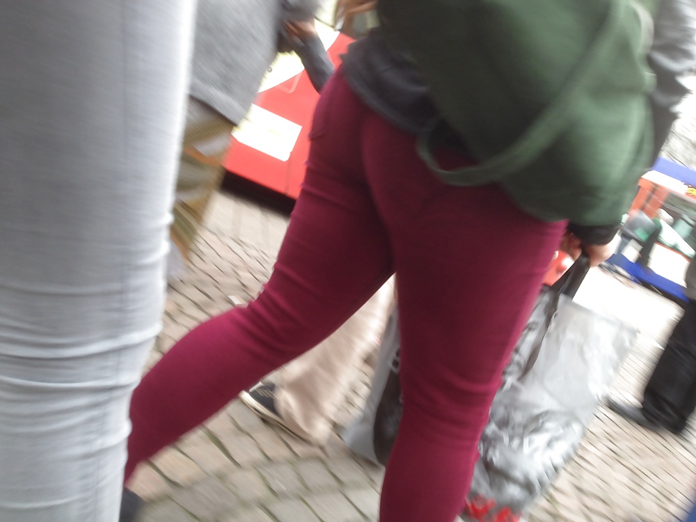 Voyeur - Big Fat Ass in red Jeans #26813731