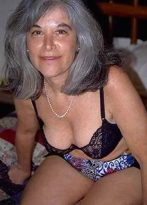 Suche Nach Mehr Bilder Oder Informationen über Diese Schöne, Sexy Frau #37329130