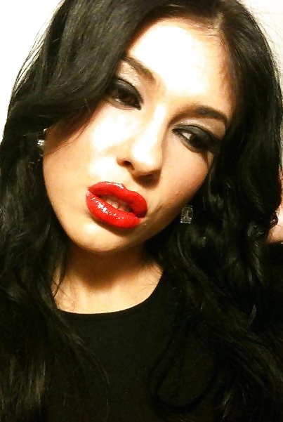 セルビアの女の子
 #35414122