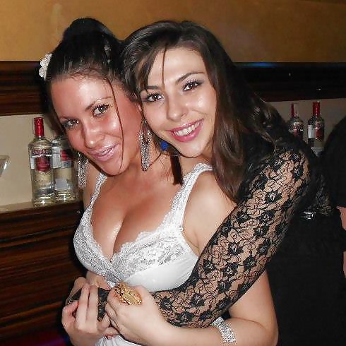 セルビアの女の子
 #35414126