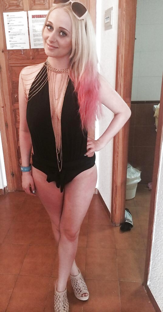 Dirty geordie tart
 #28498907