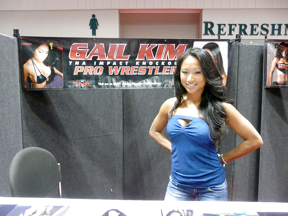 Gail Kim #30759917