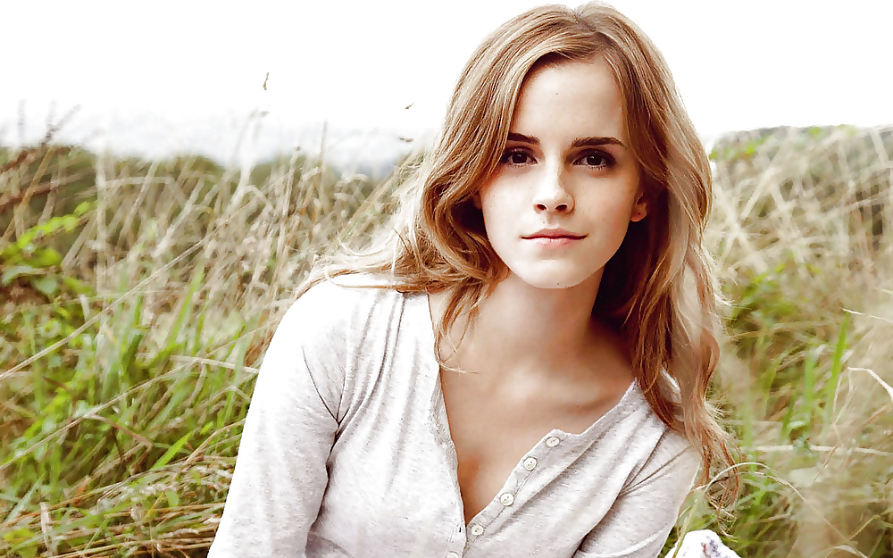 Emma watson
 #29396736