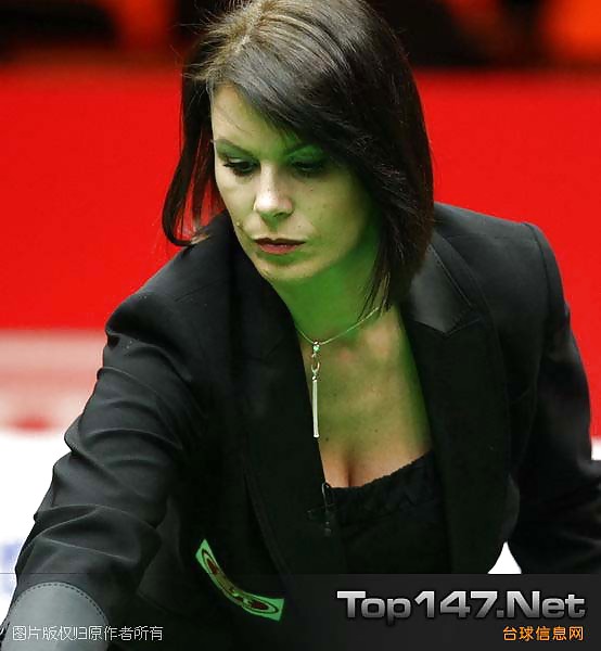Michaela Tapp snooker referee Fakes and real mix #38136439