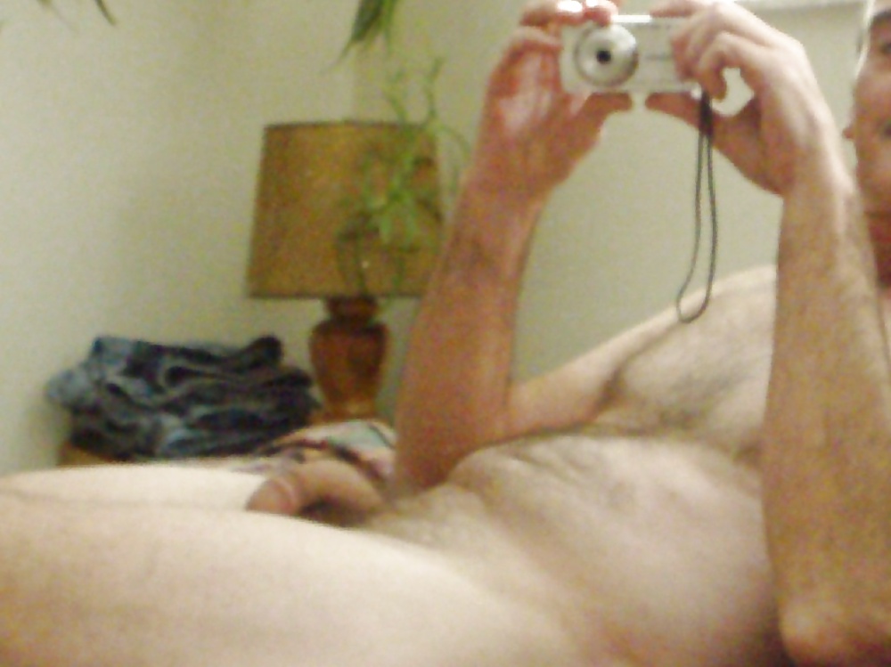 鏡の中の自分の写真
 #30121965