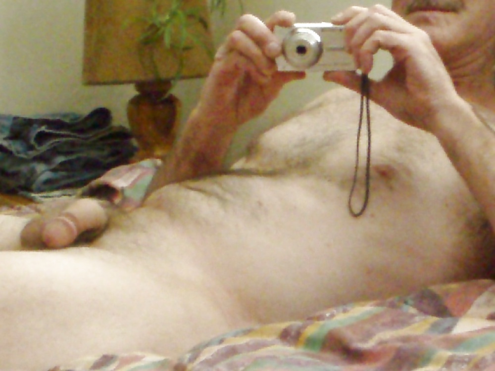 鏡の中の自分の写真
 #30121974