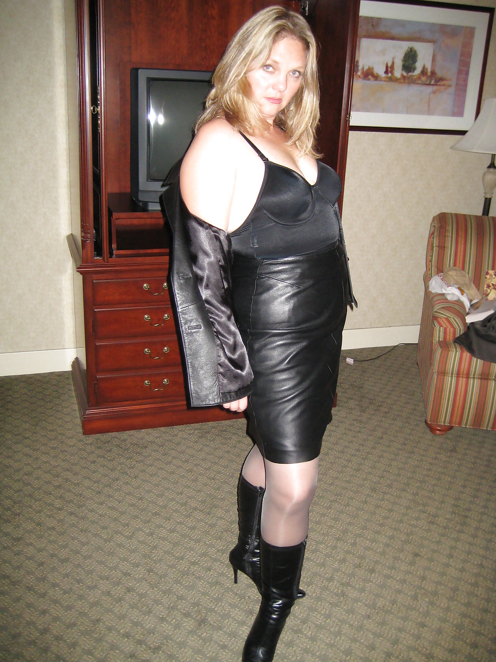 Cougar in Leather Skirt #34893011