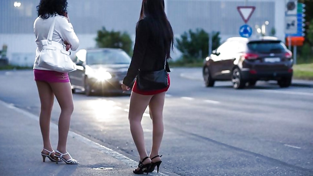 Prostitute di strada escort
 #39731931