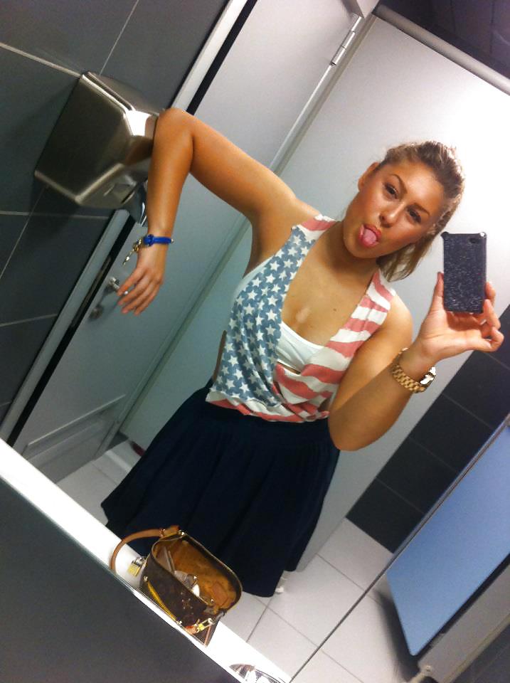 Linda Teodosiu (Sänger) #35528263