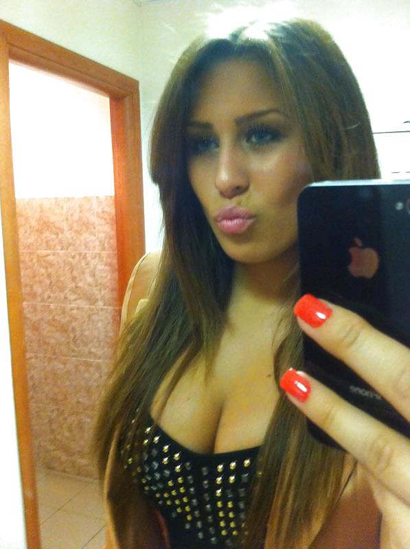 Linda Teodosiu (Sänger) #35528271