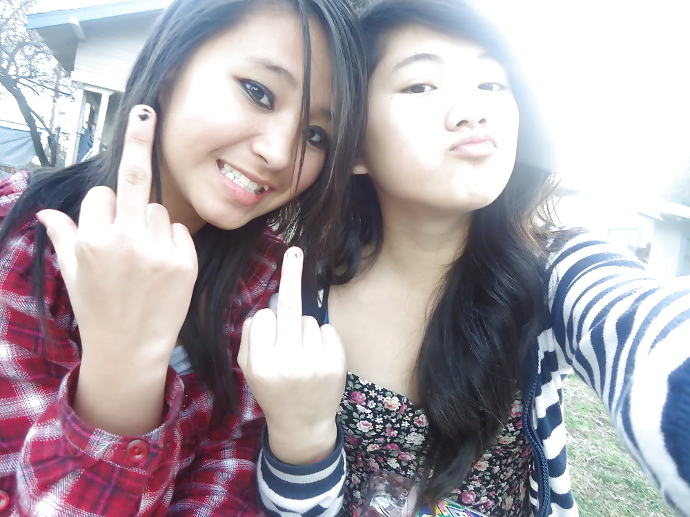 Le ragazze Hmong ti dicono "fottiti"...
 #32779339