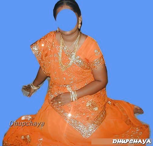 Desi holy
 #24215060