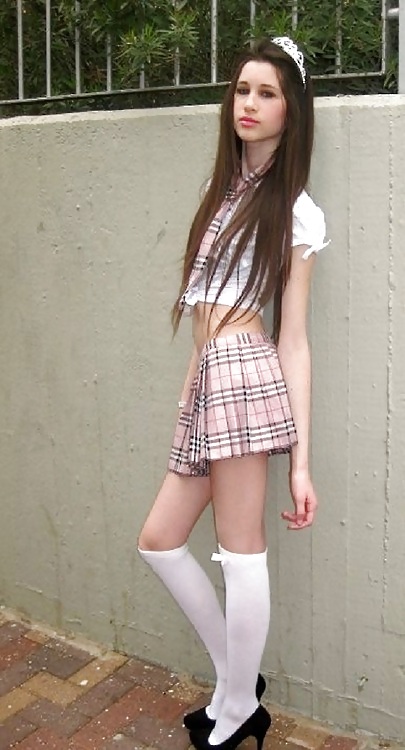 Gurl Hahn #23514900