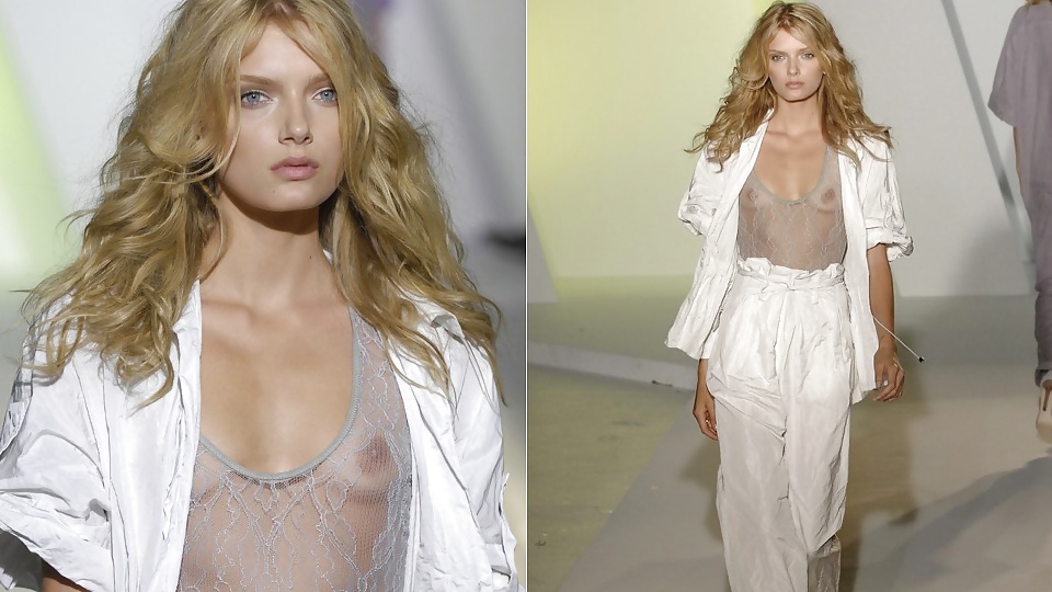 ランウェイの乳首
 #34871297