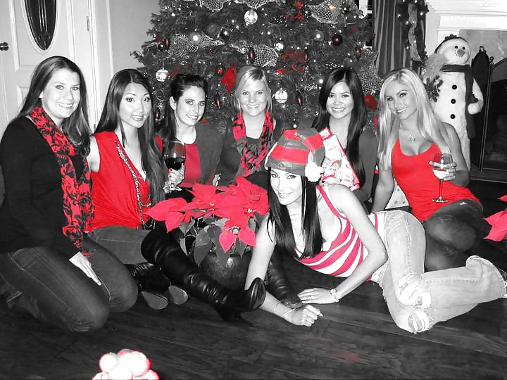 Más de mí y mis amigas de aspecto caliente
 #40739392