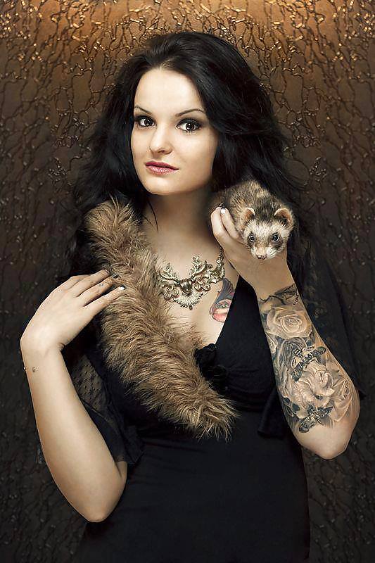 Modelos de tatuajes (mujeres) 22.1
 #37659010