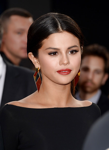 Selena Gomez at AMA 2014 part 1 #38704872