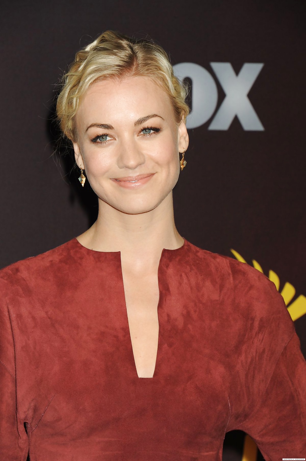 YvonneStrahovski mega collection  #31472784