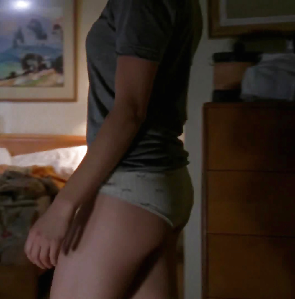 YvonneStrahovski mega collection  #31473119