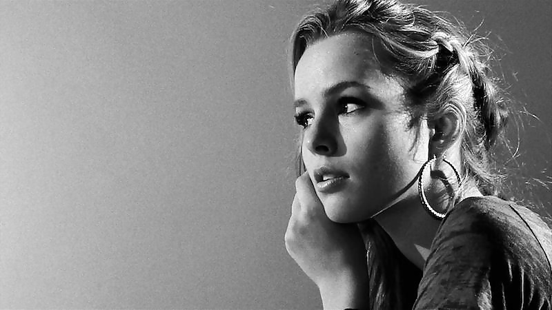 Bridgit
 #39687080