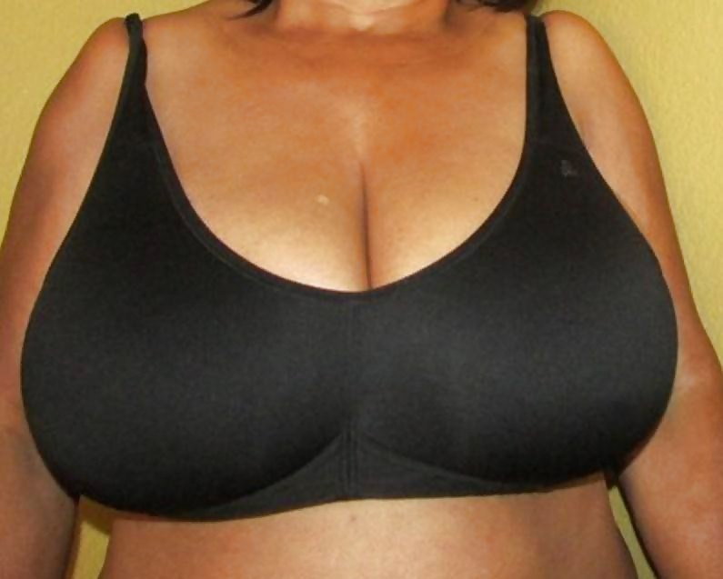 53 YEARS OLD BLACK MATURE...40HH TITTIES #24036481