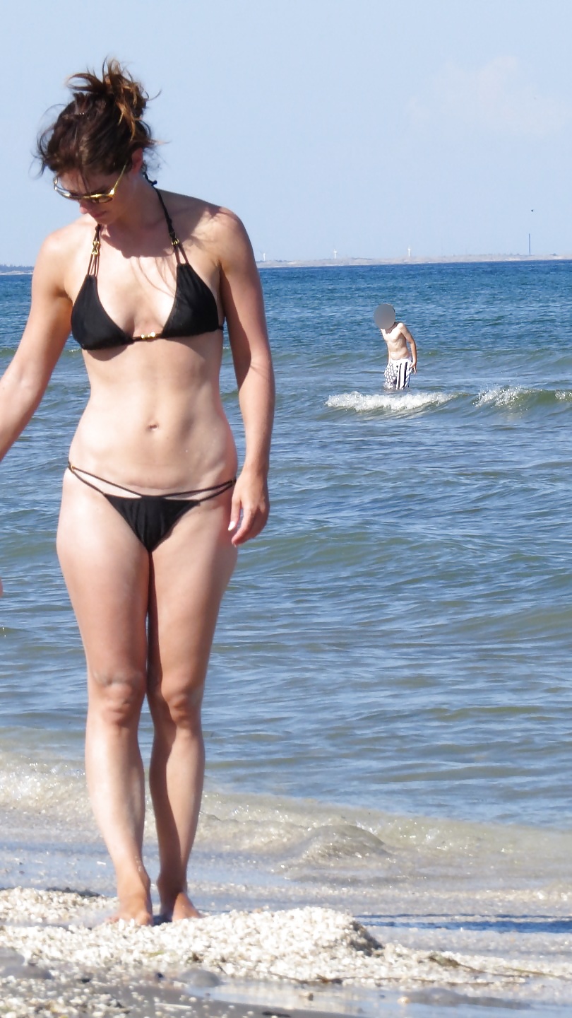 Strand Und Bikini Babes. Im Sommer 2014. #40308682