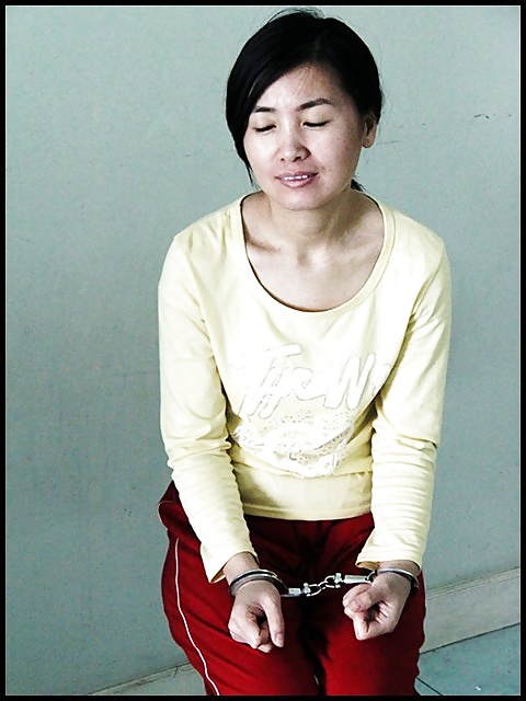 Yu Lingxi poses as Chinese a female prisoner #24599359