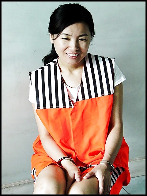 Yu Lingxi poses as Chinese a female prisoner #24599402