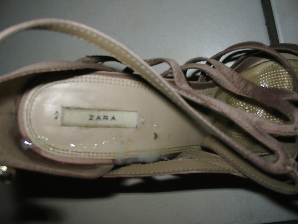 Corrida en los zapatos de los primos de mi esposa
 #24682855
