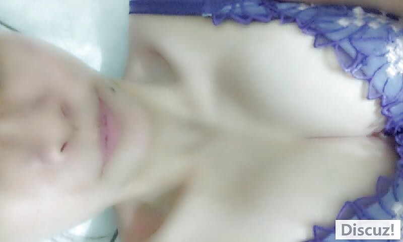 0182 asian selfie
 #40546225