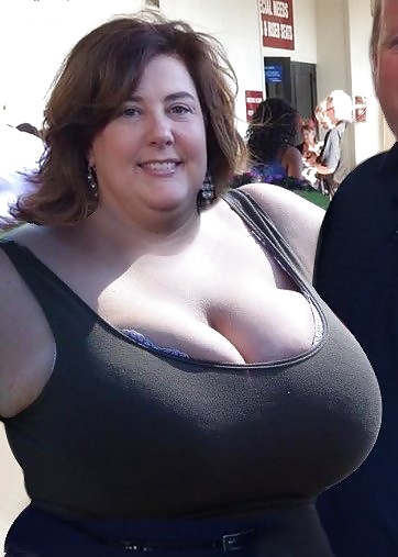 Curves and Tits.... #29583062