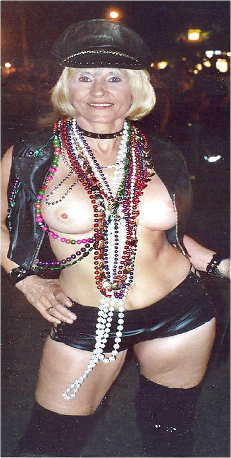 Gilfs Bodypainting Und Carnaval #25656381