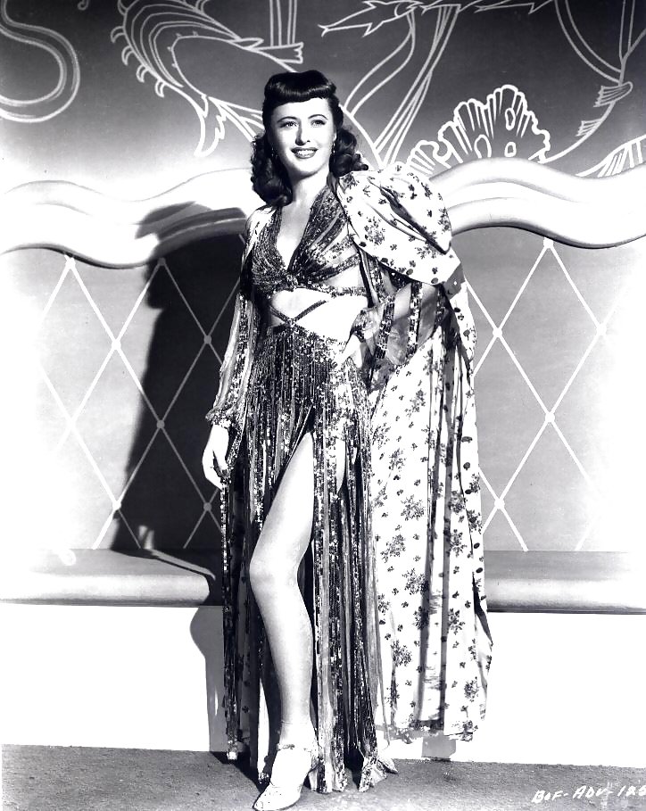 Barbara Stanwyck #25014402