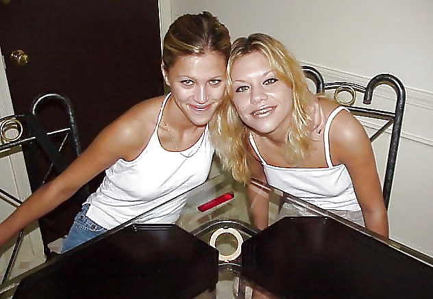 Mutter, Ihre Tochter Nicht Und Glücklicher Kerl #25671840