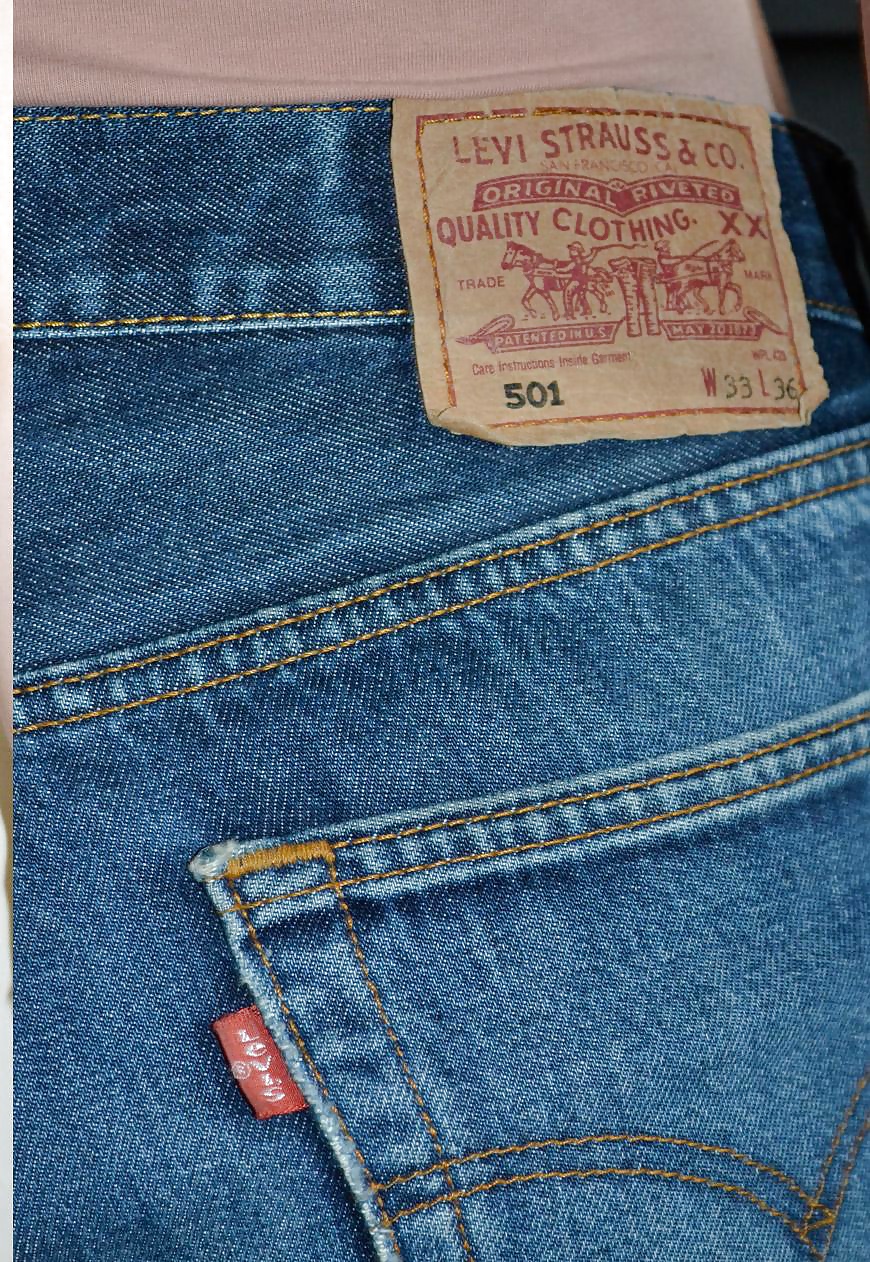 Girls in Levis 501 Jeans Nr.2 #26643555