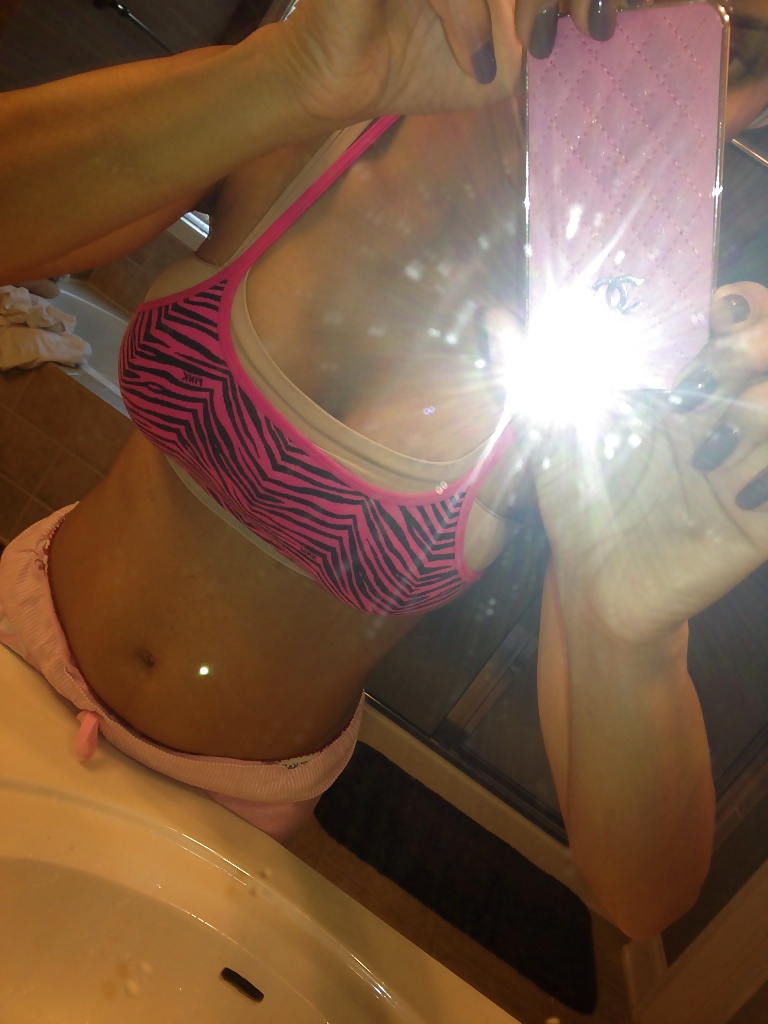 Veda Behfarshad #34406846