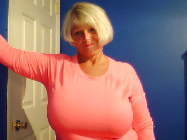 Mature women with big tits  #31198472