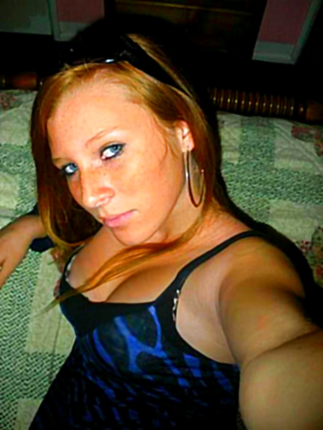 Random nonnude #37307625
