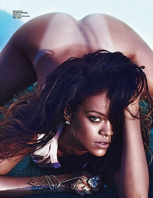 New Rihanna Nudes  #25921381