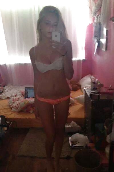 Adolescentes
 #27077407