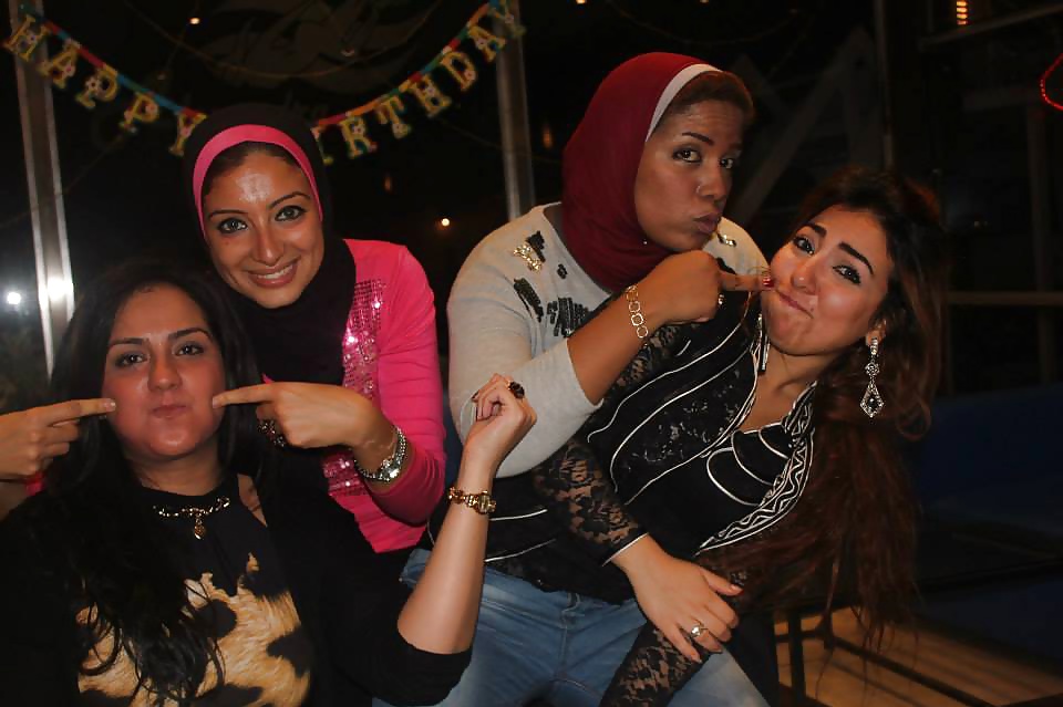 Filles Arab De Alexandrie #29121813