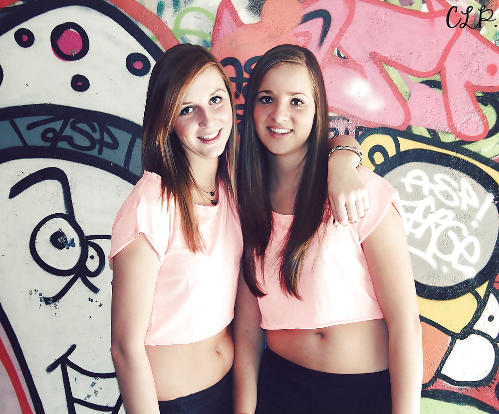 女の子 5
 #32319483