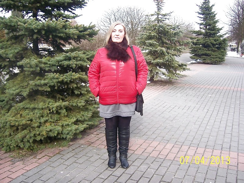 Putas maduras
 #24228721