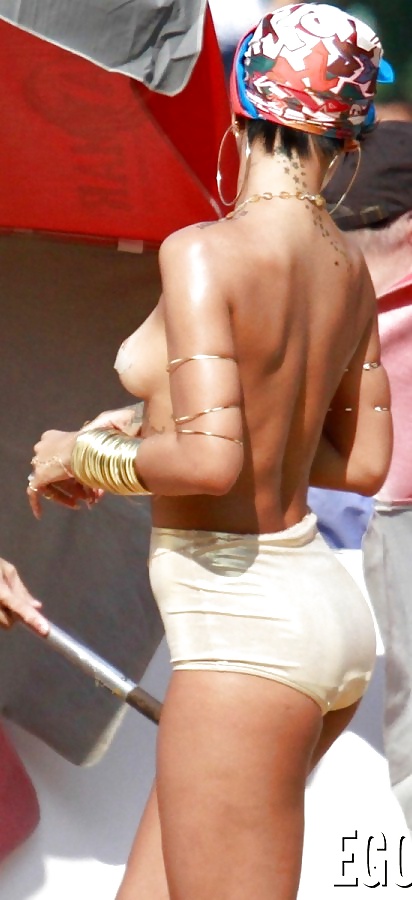 Rihanna mega colección 11
 #27619144