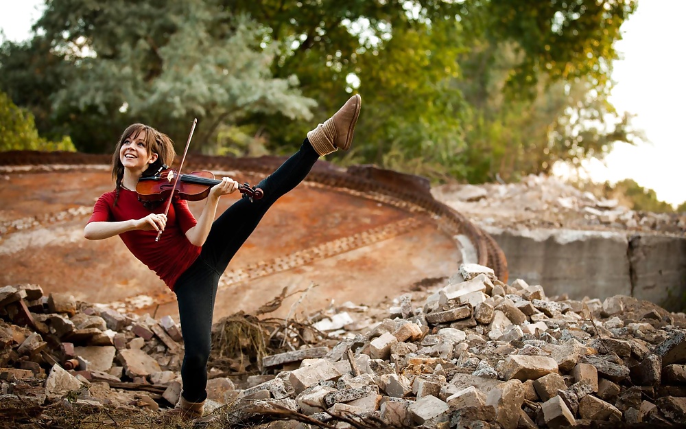 Lindsey stirling
 #32874702